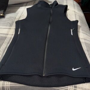 Nike Thermafit Vest size small